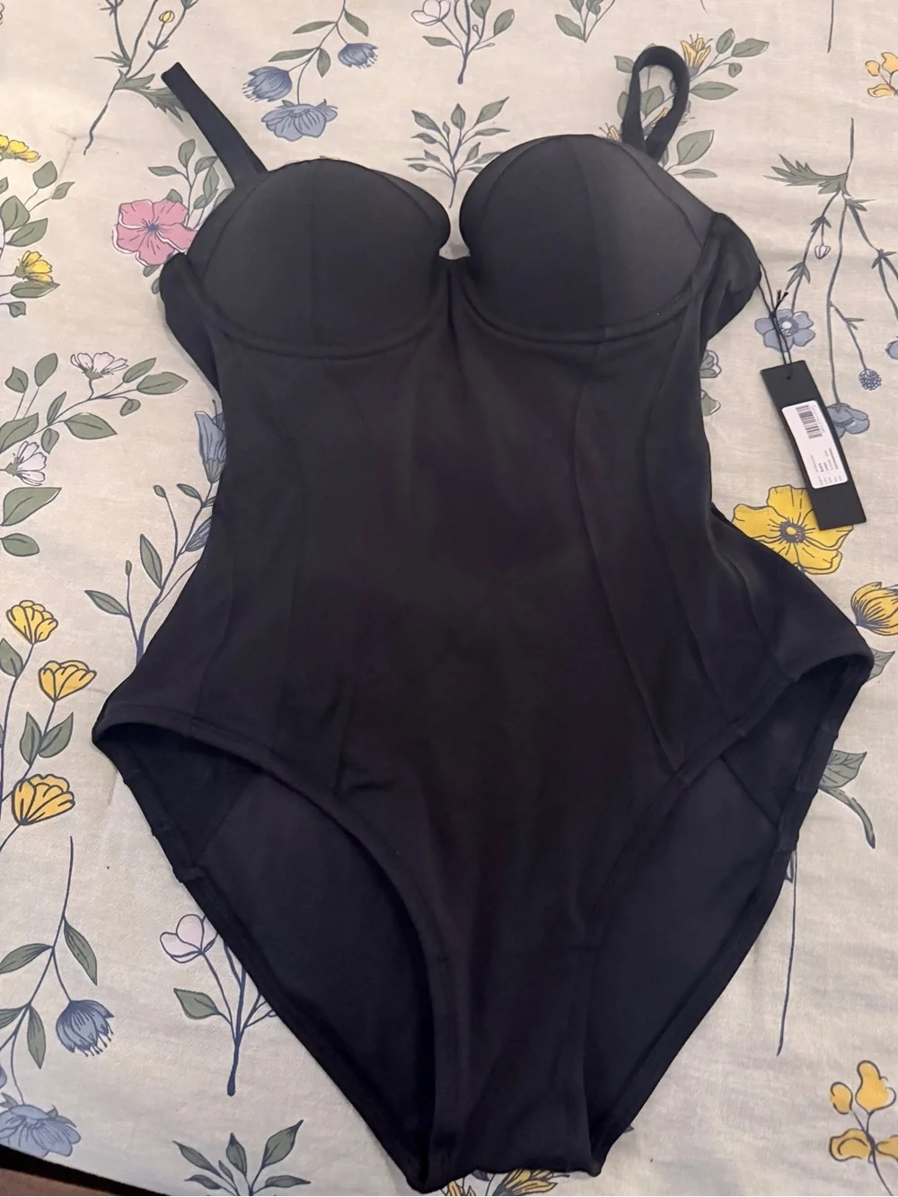 TA3 Lifty Black one piece - small short - Picture 1 of 3